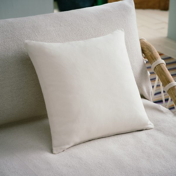 Gofis Home Μαξιλαροθήκη Διακοσμητική 43x43 Eartha Cloud White 372-2/16